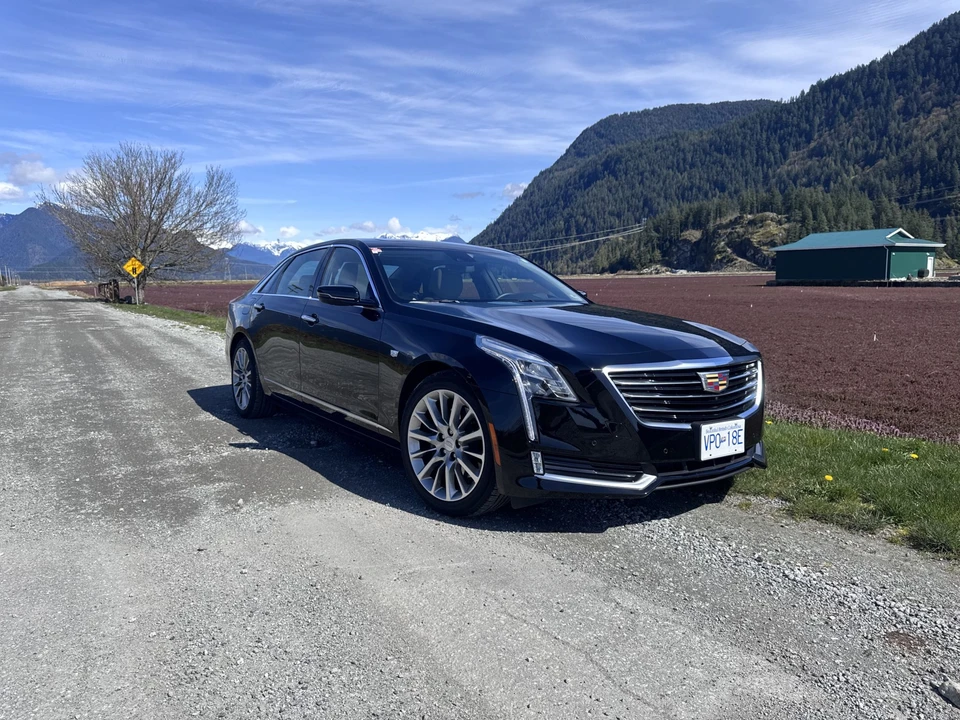 2016 Cadillac CT6 - Image 18 of 31
