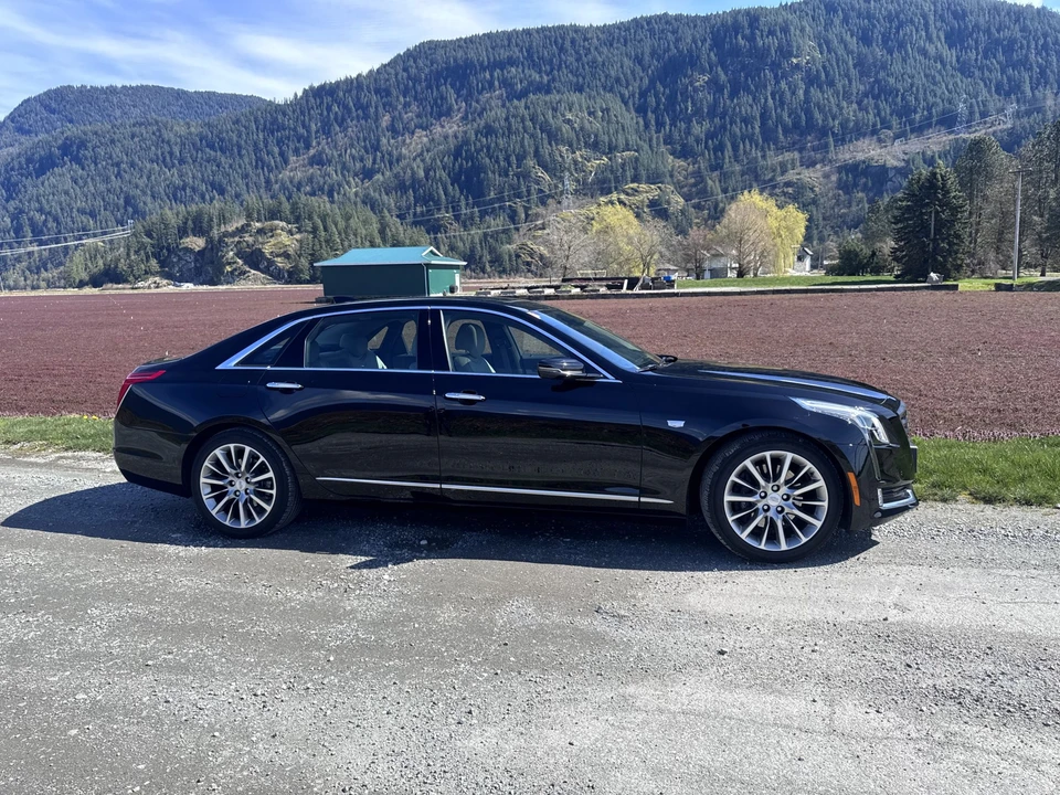 2016 Cadillac CT6 - Image 23 of 31