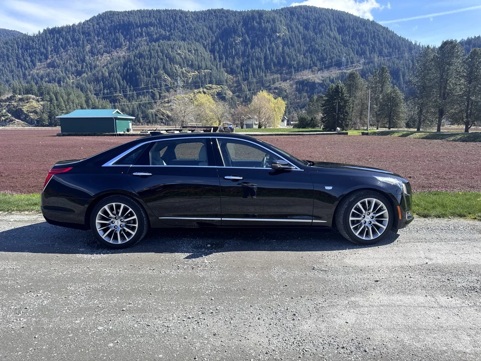 2016 Cadillac CT6 - Image 24 of 31