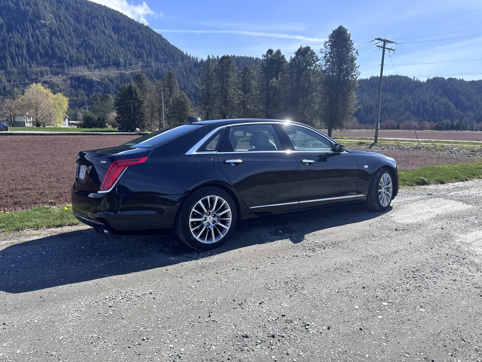 2016 Cadillac CT6 - Image 26 of 31