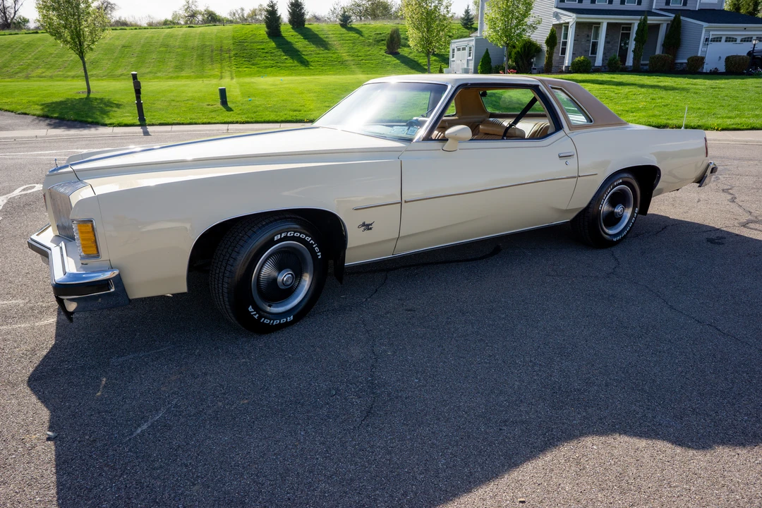 1976 Pontiac Grand Prix 3rd+ Gen - Image 27 of 31
