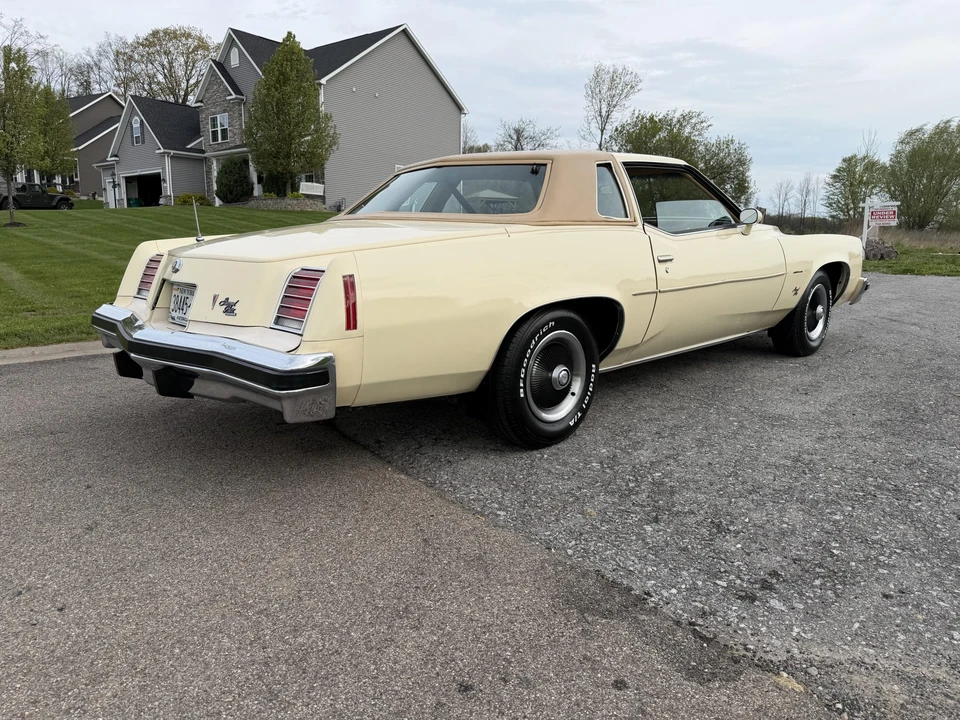 1976 Pontiac Grand Prix 3rd+ Gen - Image 20 of 31