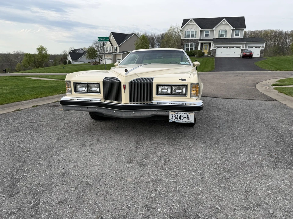 1976 Pontiac Grand Prix 3rd+ Gen - Image 6 of 31