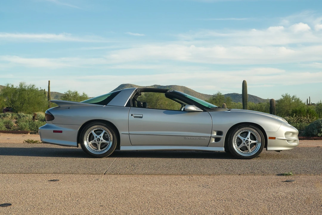 2000 Pontiac Firebird Trans Am 4th Gen - Image 10 of 31