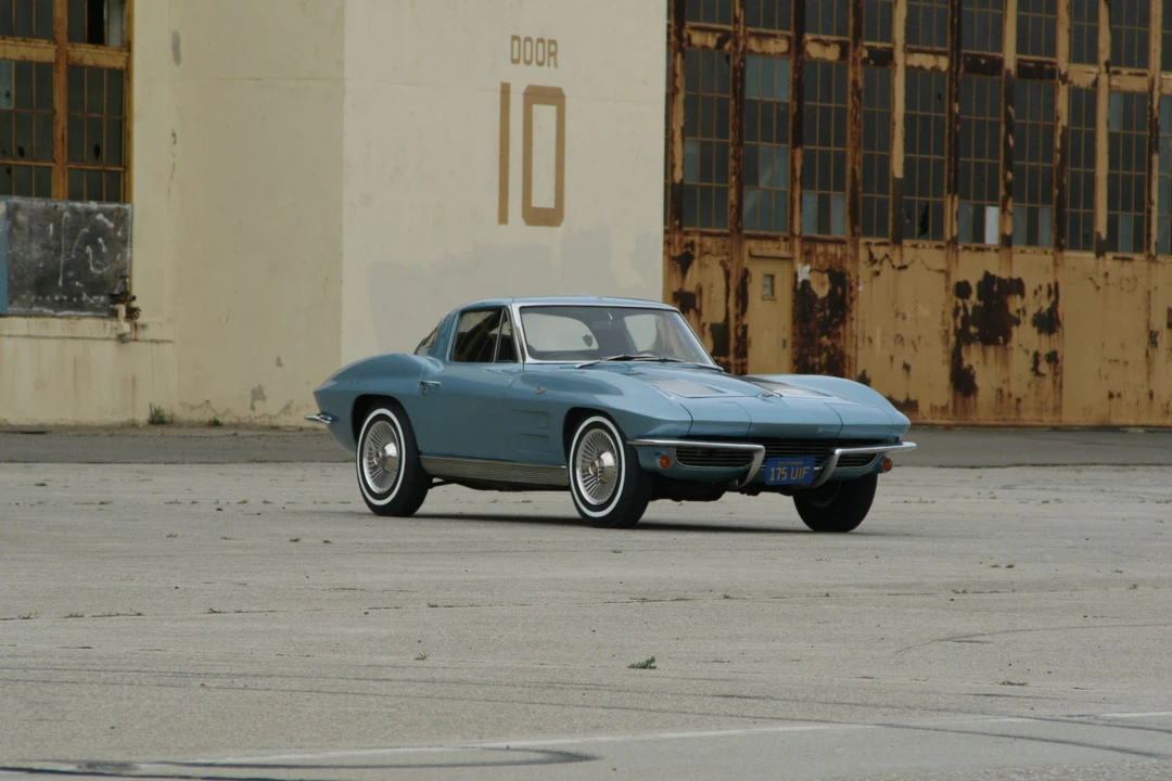 1963 Chevrolet Corvette C2 - Image 15 of 31