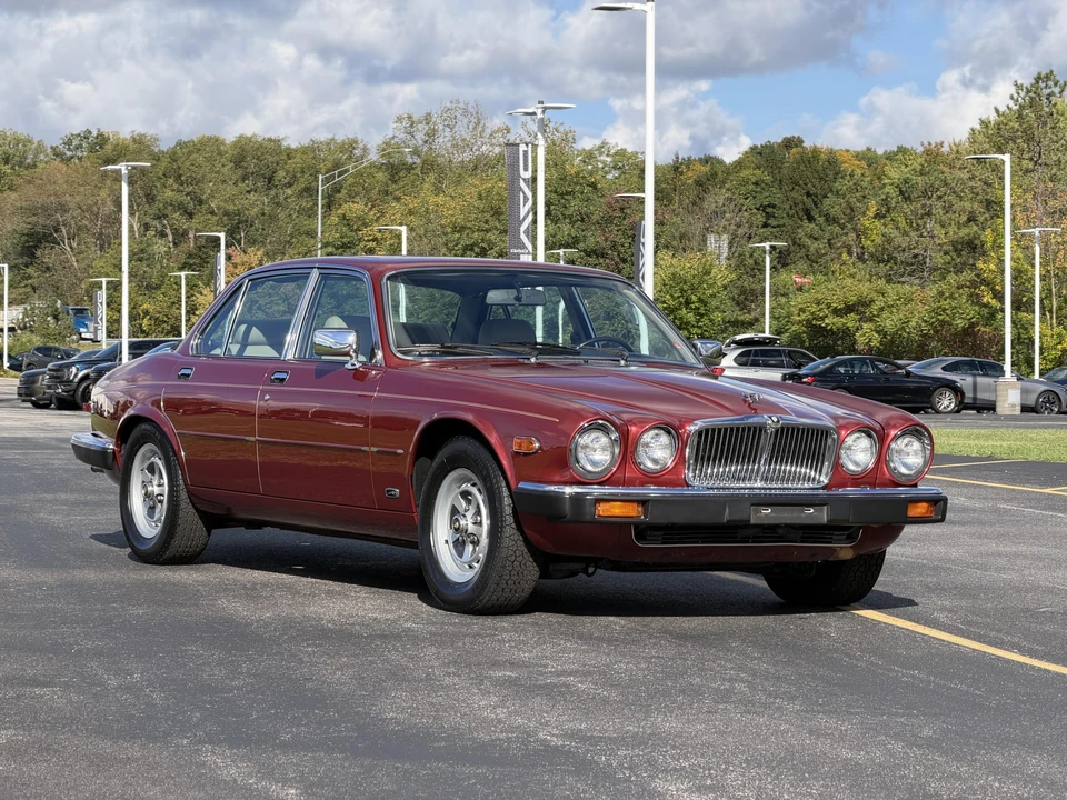 1987 Jaguar XJ Series 3 - Image 4 of 31