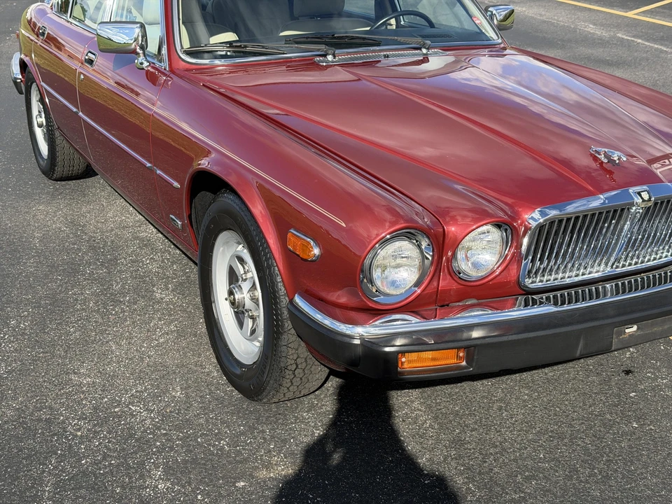 1987 Jaguar XJ Series 3 - Image 16 of 31