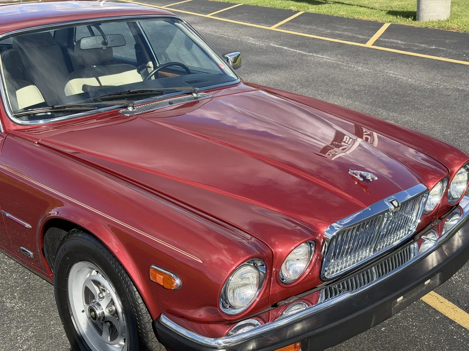 1987 Jaguar XJ Series 3 - Image 17 of 31