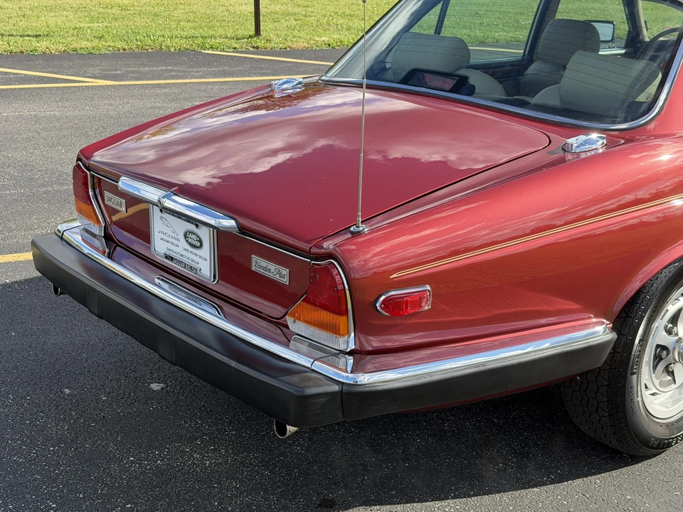 1987 Jaguar XJ Series 3 - Image 14 of 31