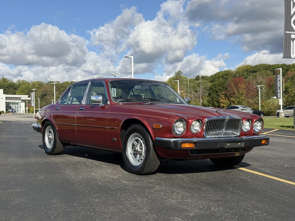 1987 Jaguar XJ Series 3 - Image 5 of 31