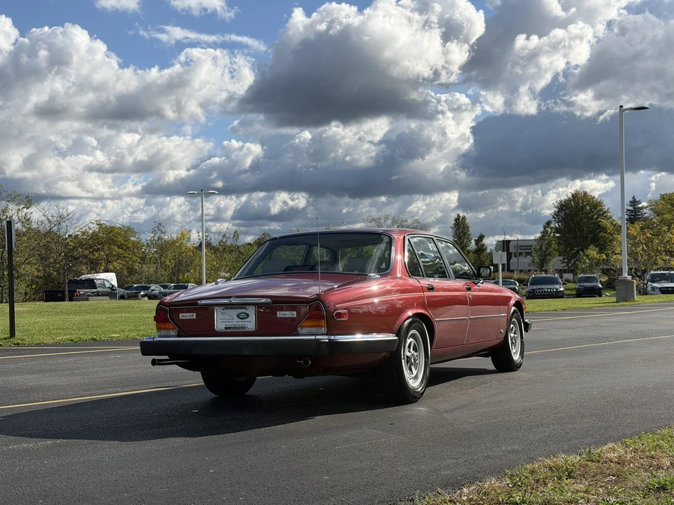 1987 Jaguar XJ Series 3 - Image 7 of 31