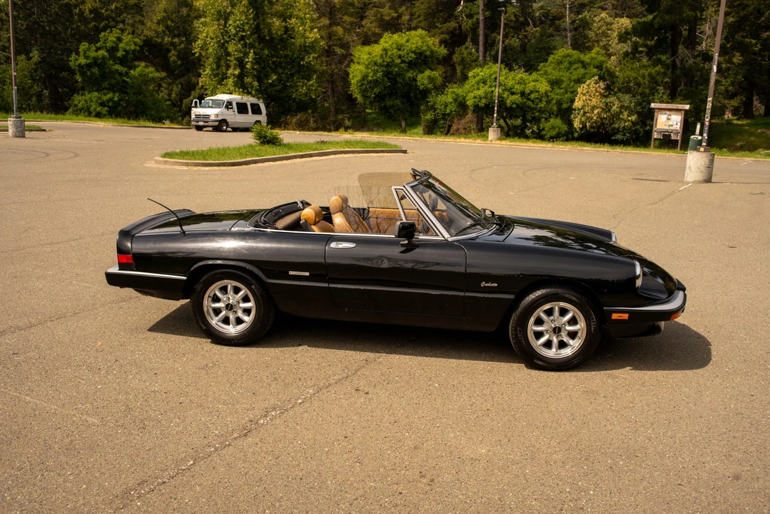 1988 Alfa Romeo Series 3 - Image 25 of 31