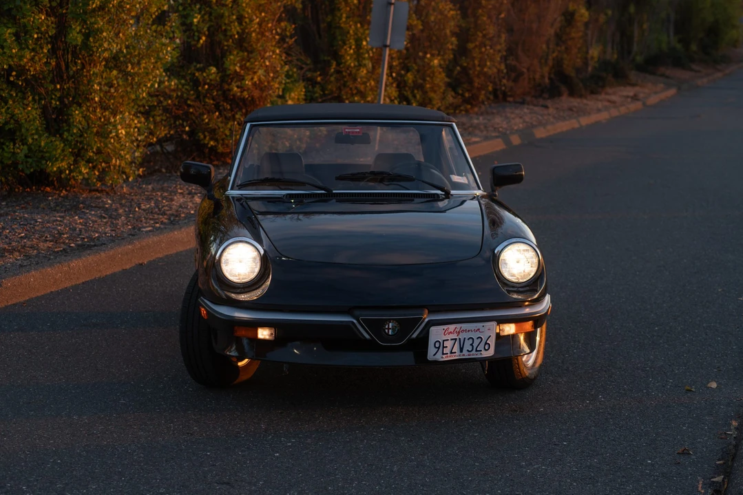 1988 Alfa Romeo Series 3 - Image 5 of 31