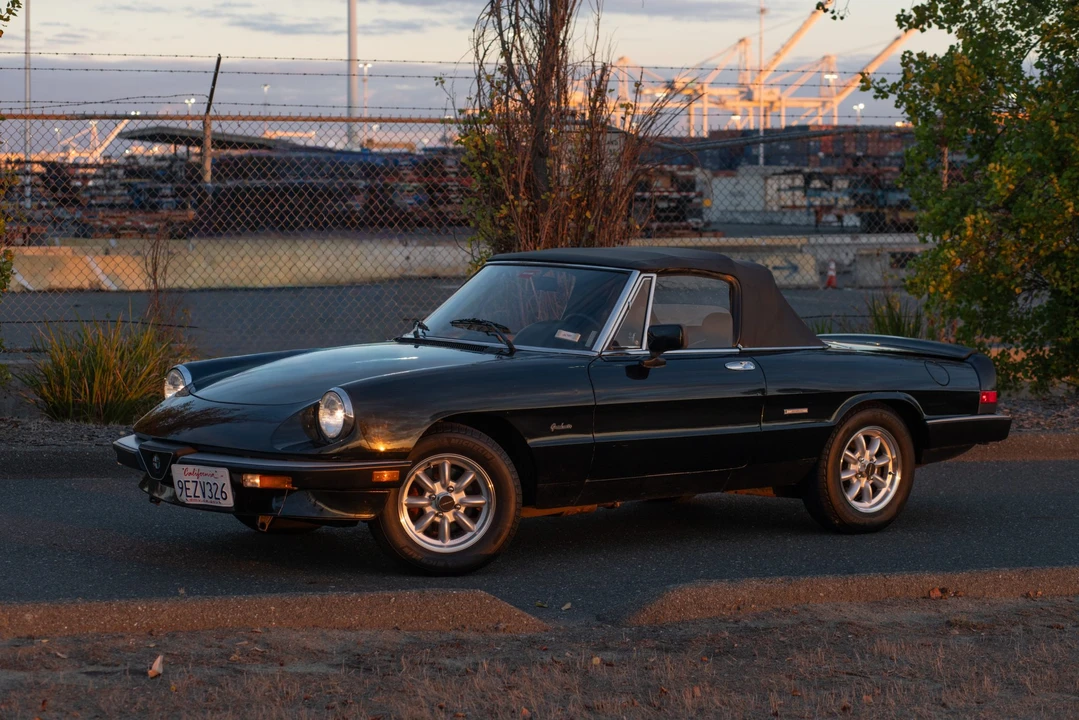 1988 Alfa Romeo Series 3 - Image 2 of 31