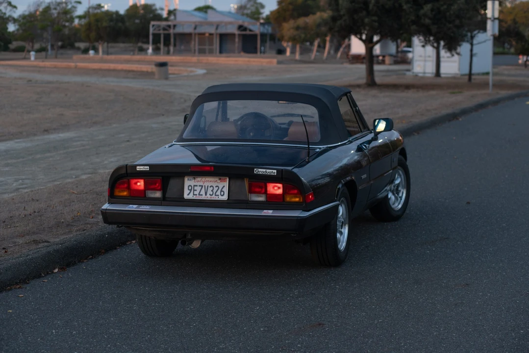 1988 Alfa Romeo Series 3 - Image 14 of 31