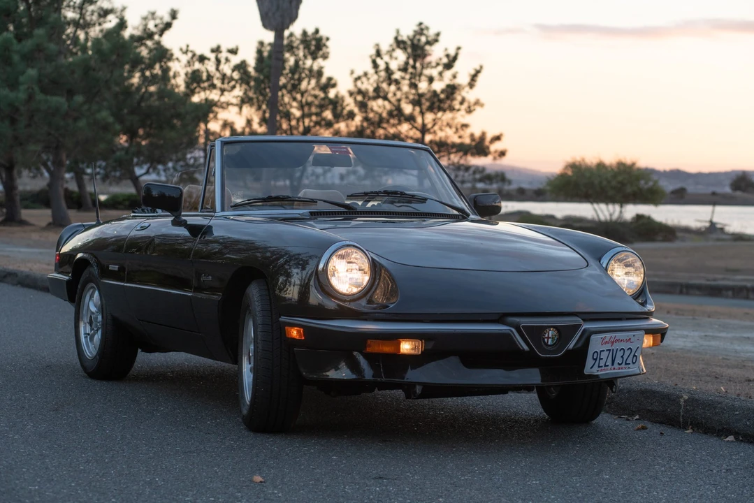 1988 Alfa Romeo Series 3 - Image 8 of 31