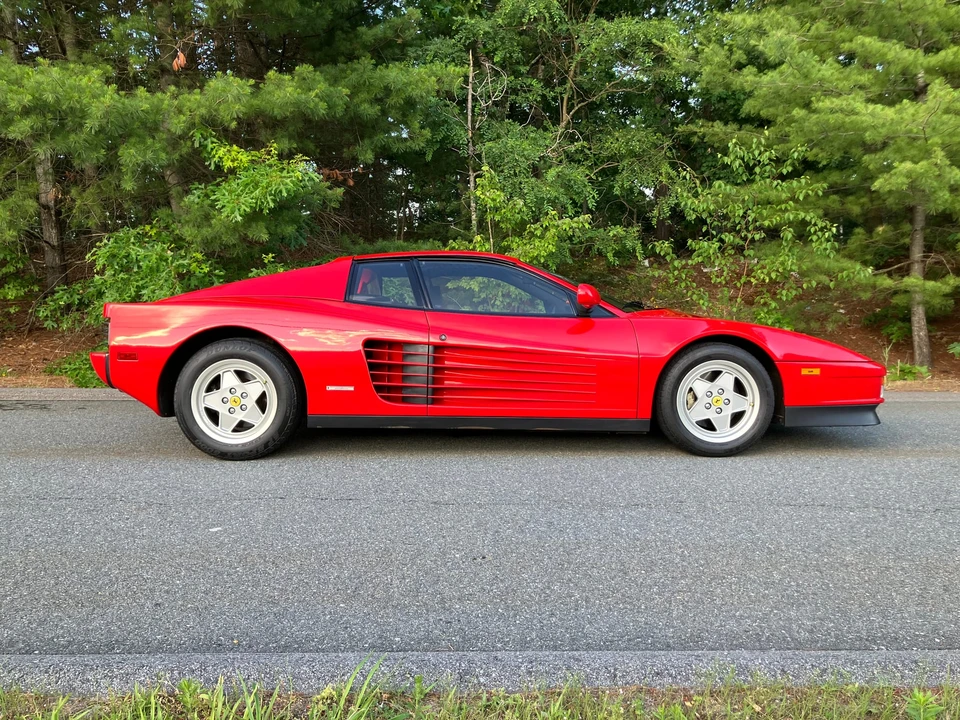 1990 Ferrari Testarossa - Image 11 of 31