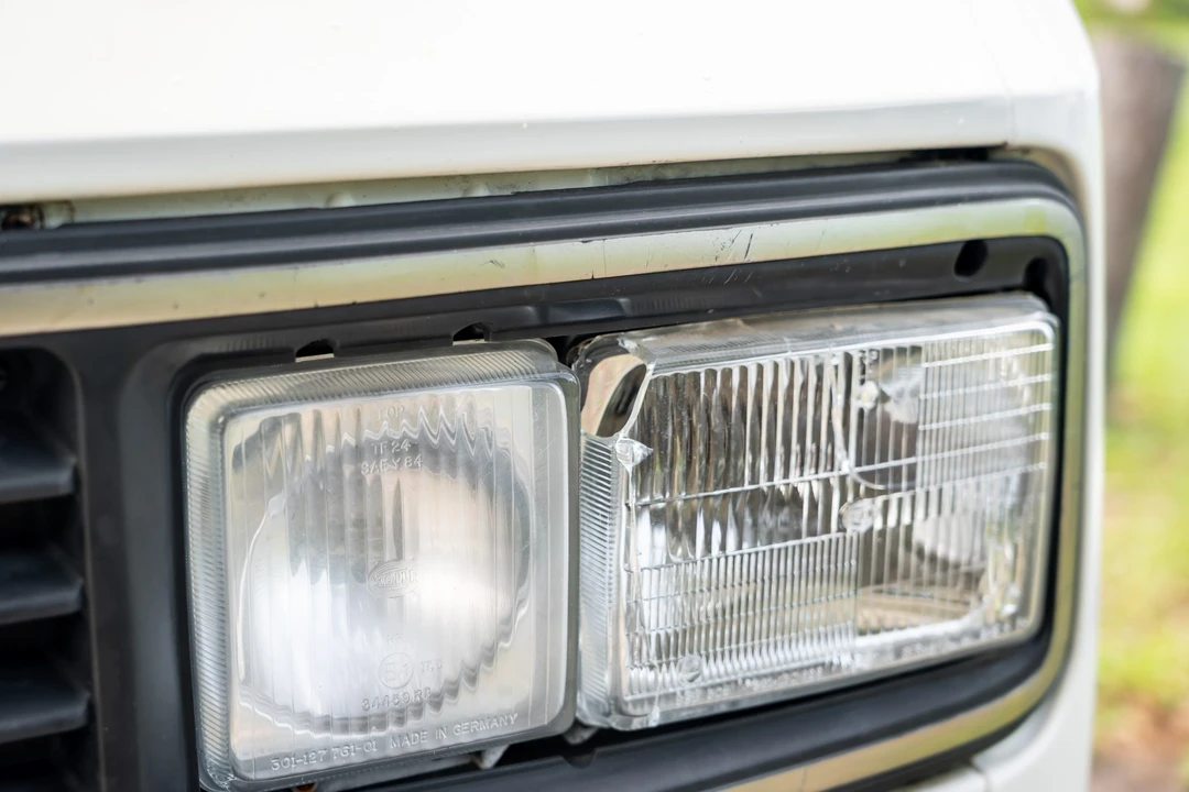 1990 Volkswagen Vanagon - Image 31 of 31