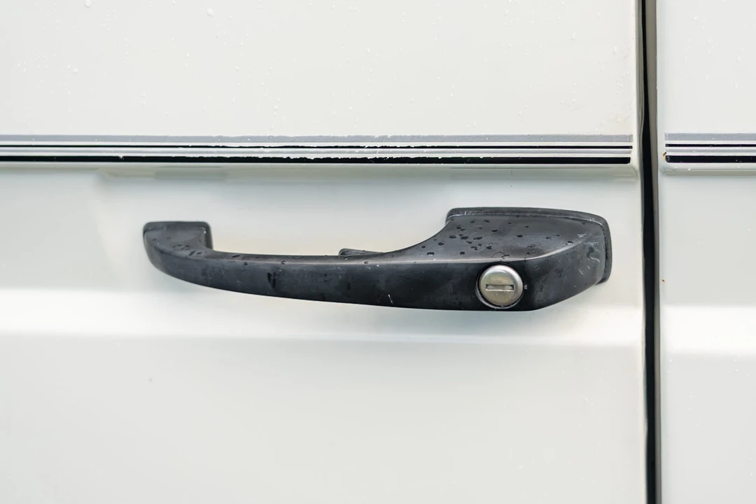 1990 Volkswagen Vanagon - Image 24 of 31