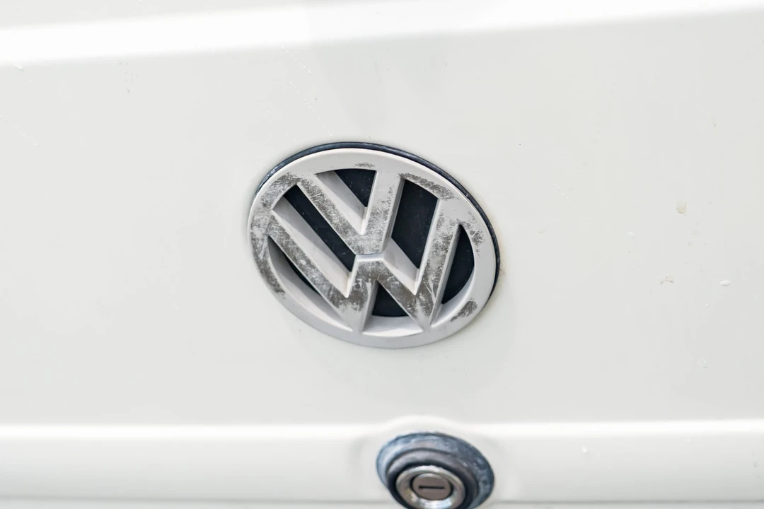1990 Volkswagen Vanagon - Image 29 of 31