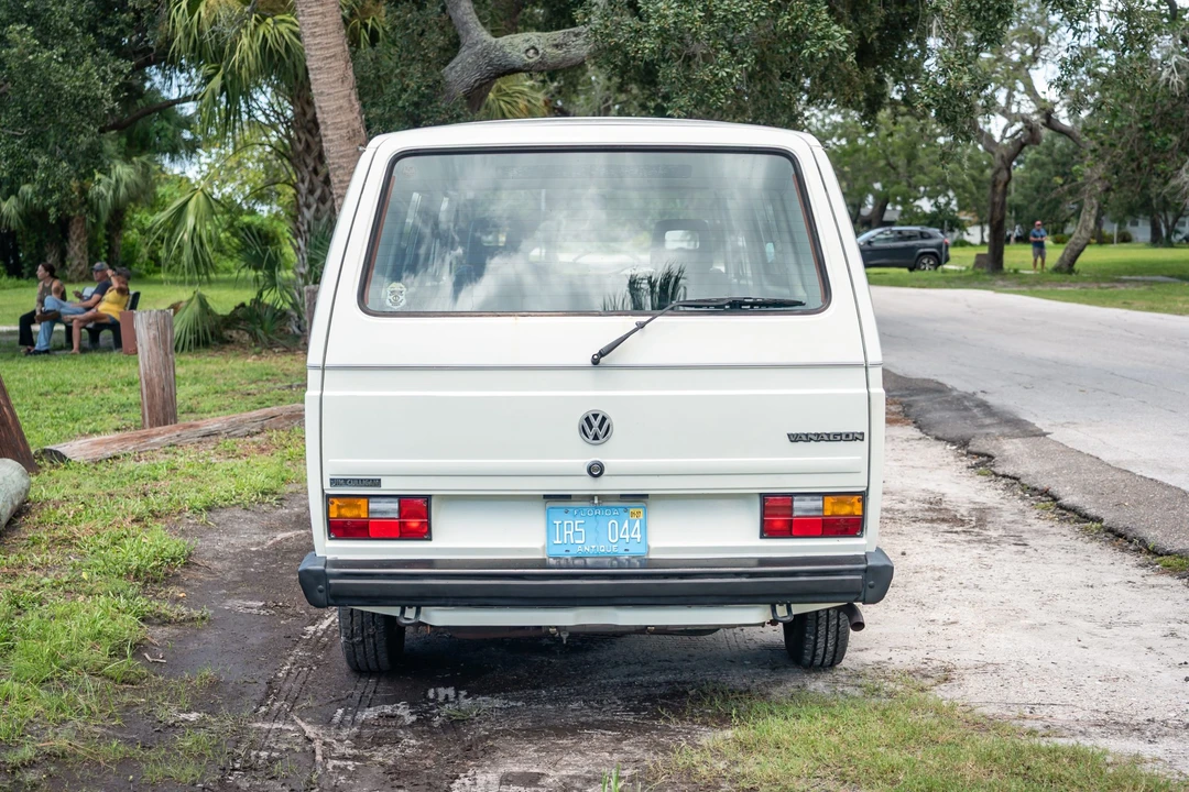 1990 Volkswagen Vanagon - Image 5 of 31