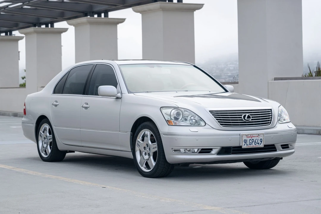 2006 Lexus LS 3rd Gen - Image 8 of 31