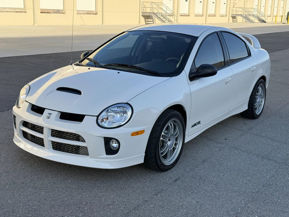 2005 Dodge Neon SRT-4 - Image 4 of 31