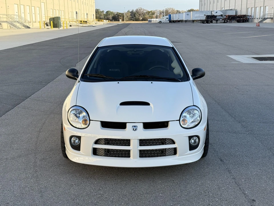 2005 Dodge Neon SRT-4 - Image 2 of 31
