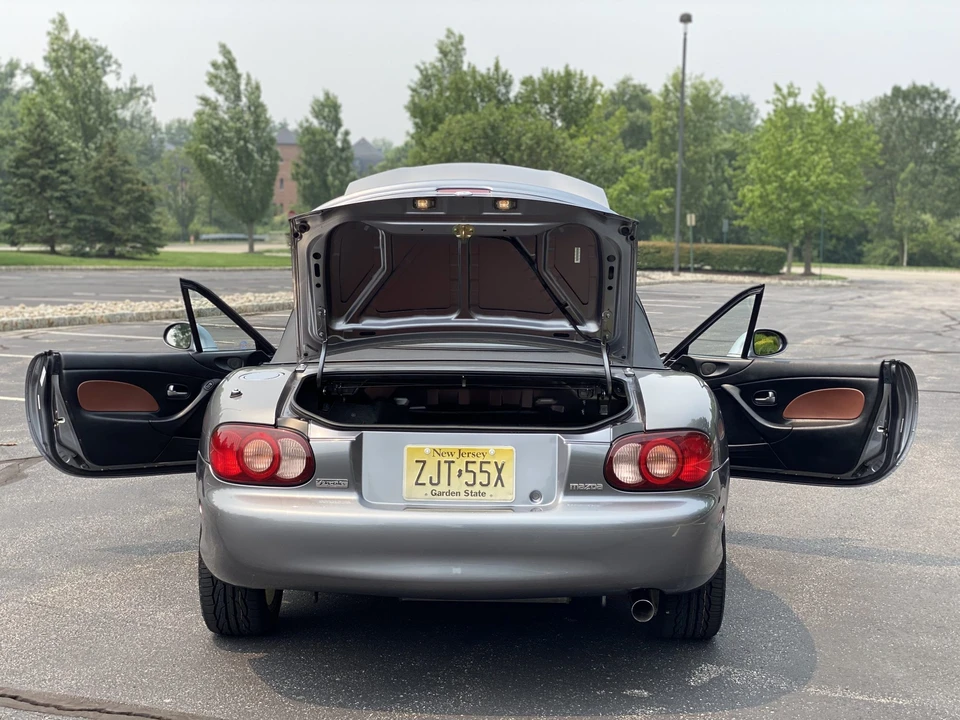 2002 Mazda NB MX-5 Miata - Image 15 of 31