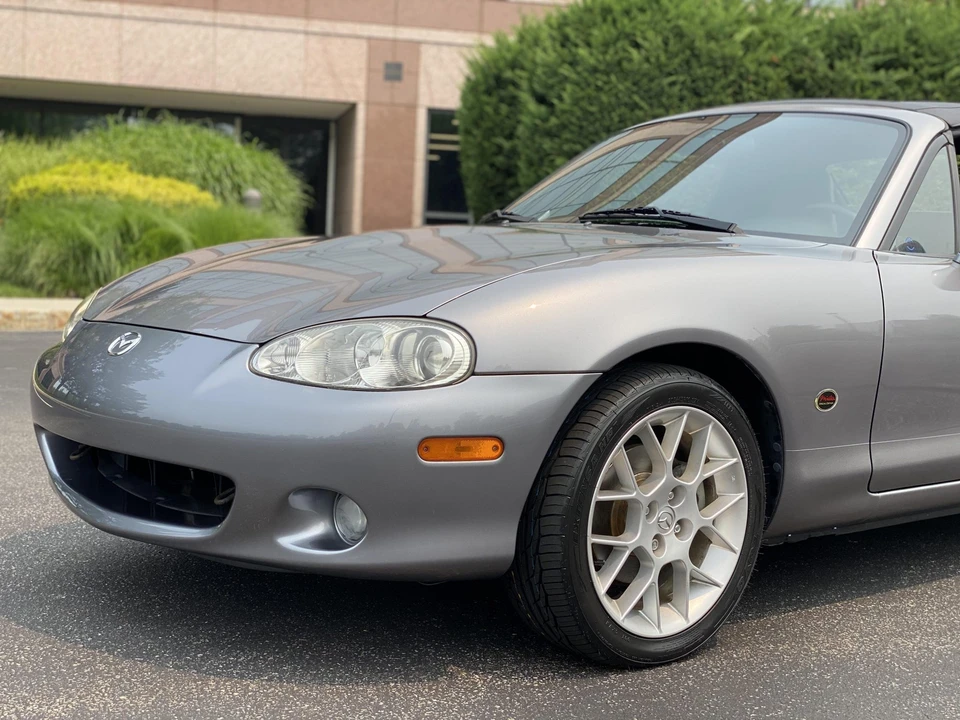 2002 Mazda NB MX-5 Miata - Image 24 of 31