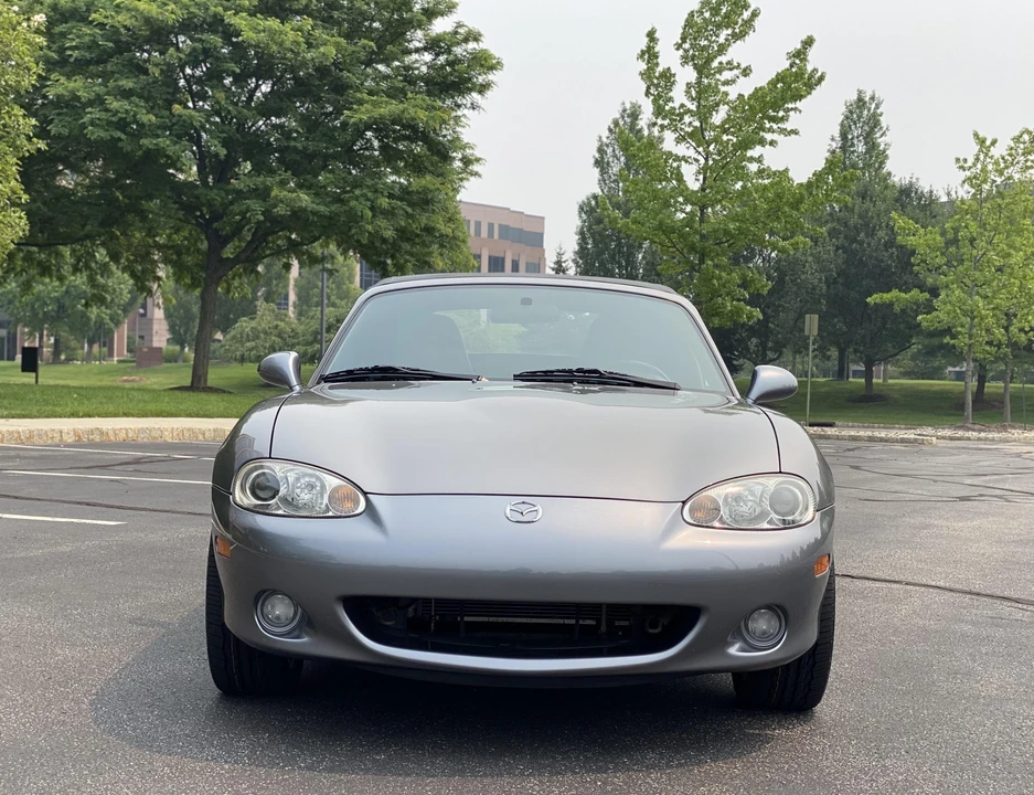 2002 Mazda NB MX-5 Miata - Image 11 of 31