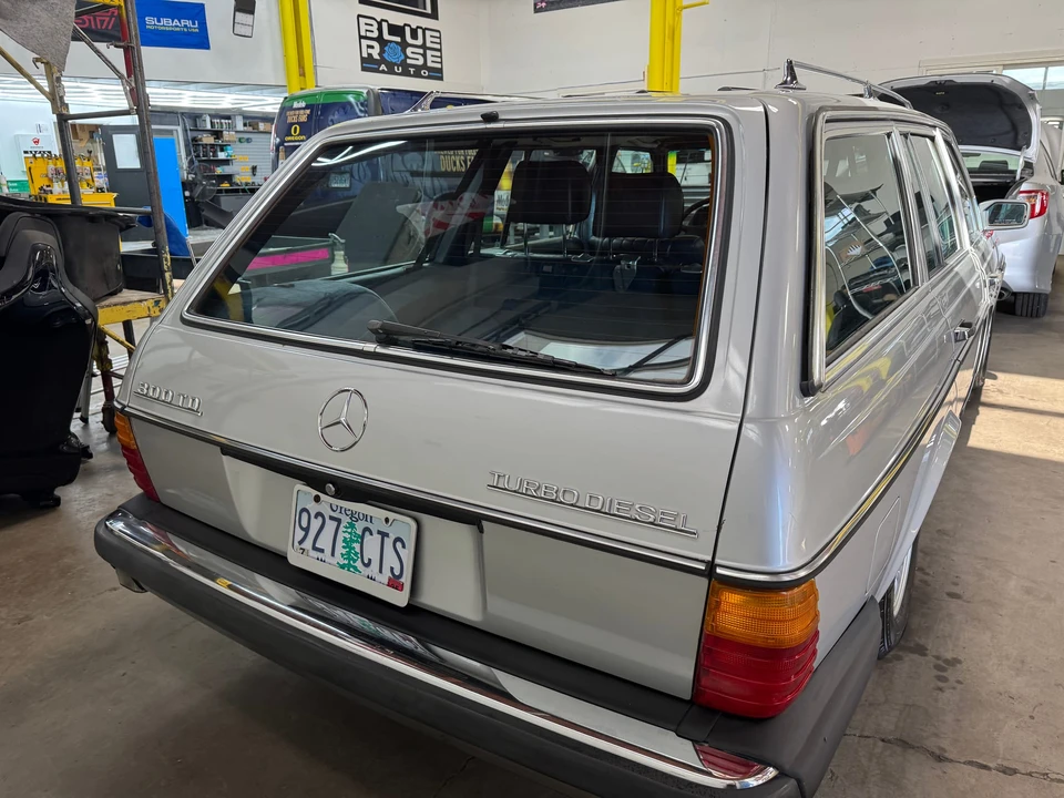 1985 Mercedes-Benz W123 Wagon (S123) - Image 21 of 31