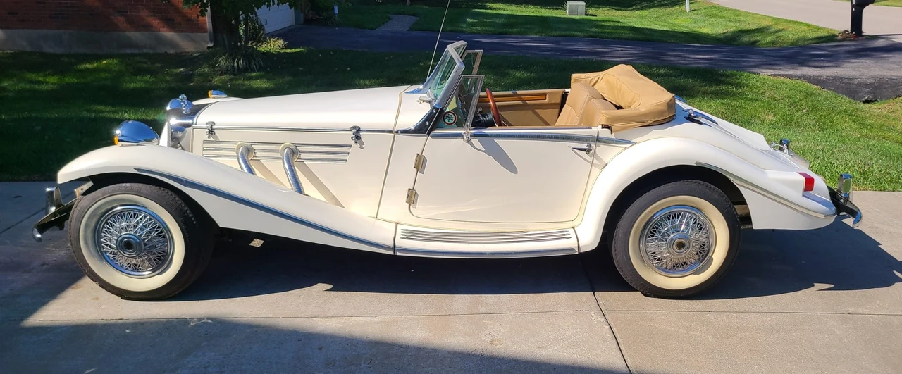 Morgan Roadster - Image 10 of 31