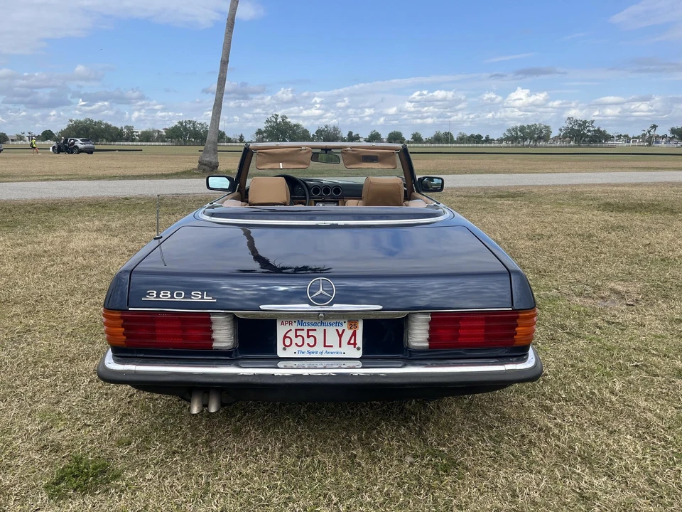 1985 Mercedes-Benz R107 SL-Class - Image 7 of 31
