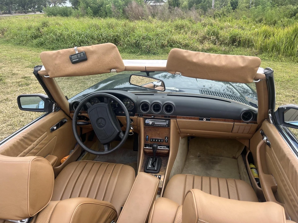 1985 Mercedes-Benz R107 SL-Class - Image 22 of 31
