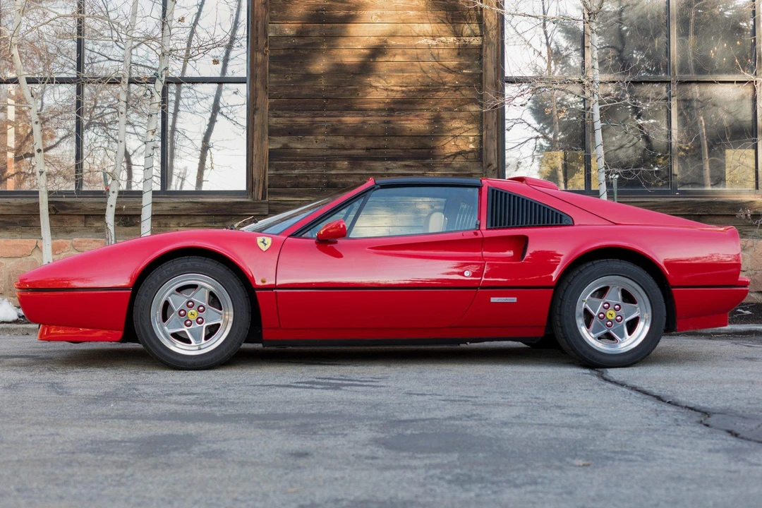1986 Ferrari 328 GTS - Image 3 of 31