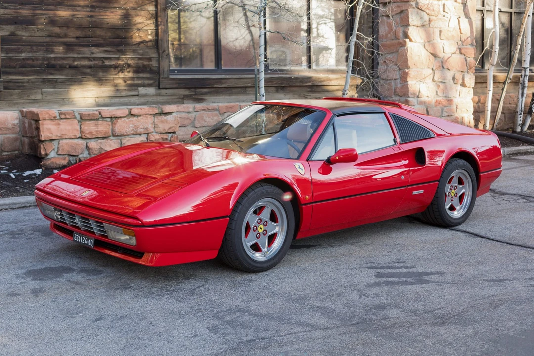 1986 Ferrari 328 GTS - Image 2 of 31