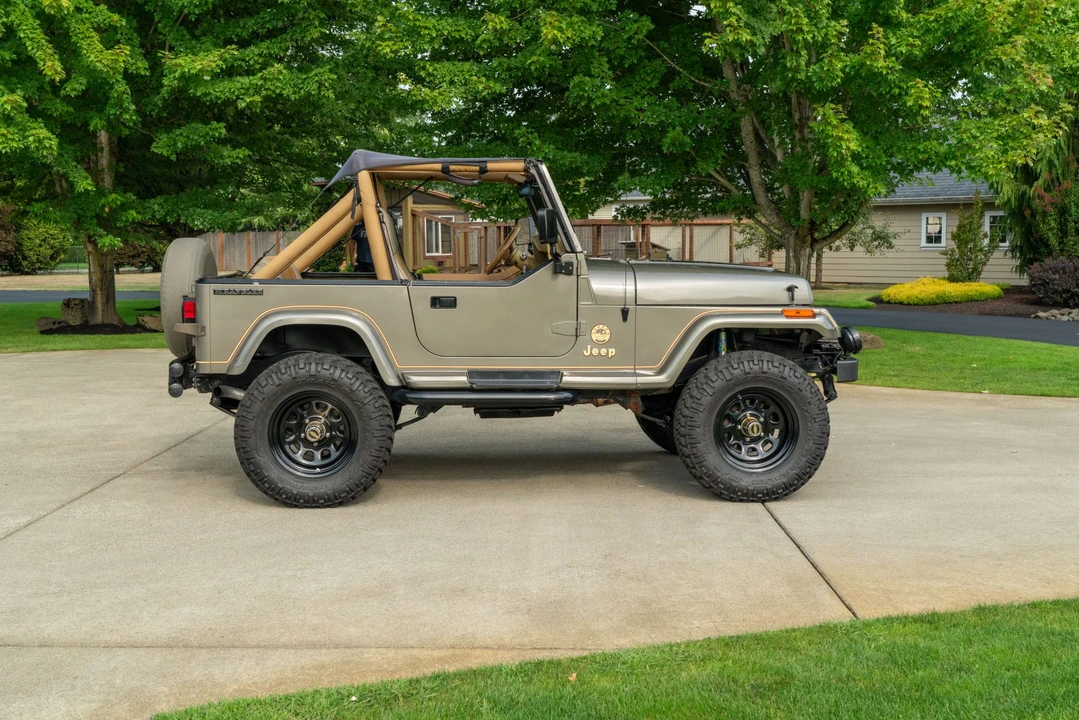 1988 Jeep YJ Wrangler - Image 22 of 31