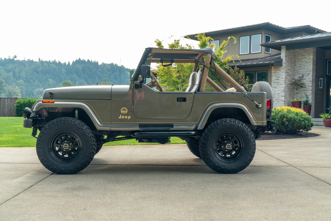 1988 Jeep YJ Wrangler - Image 8 of 31
