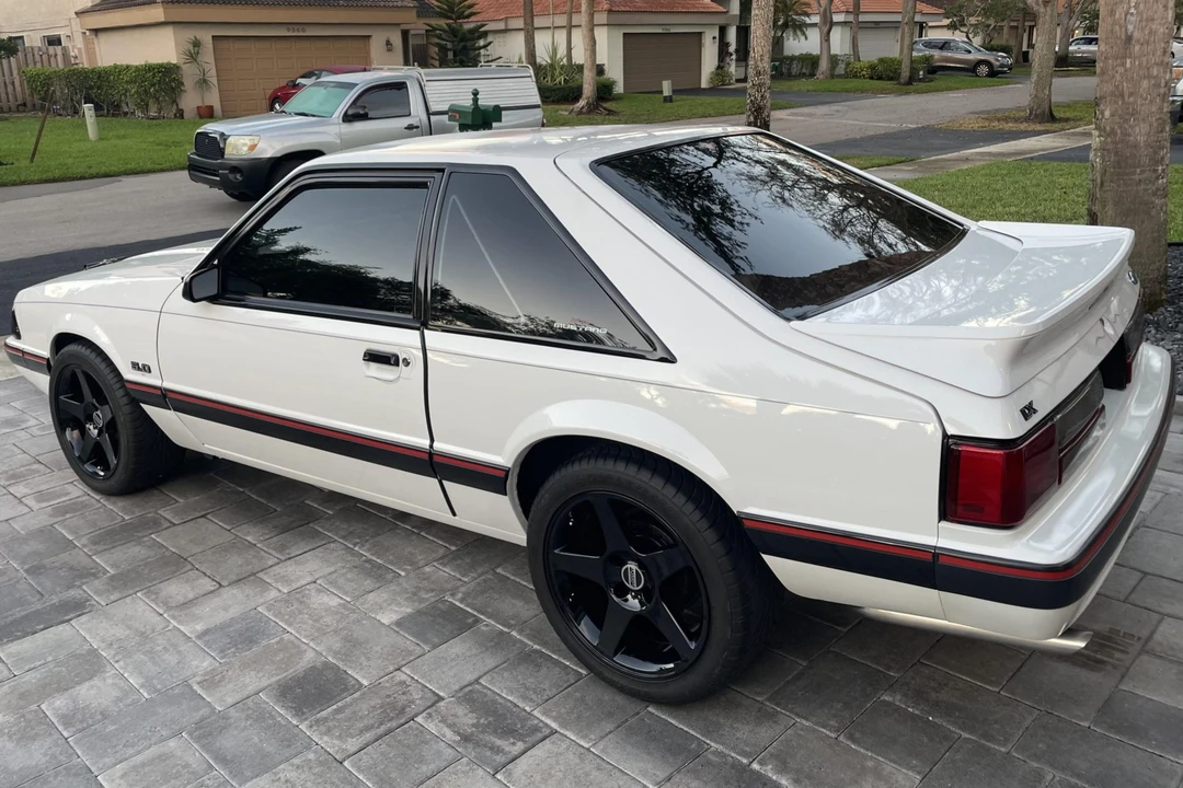 1990 Ford Mustang 3rd Gen - Image 2 of 8