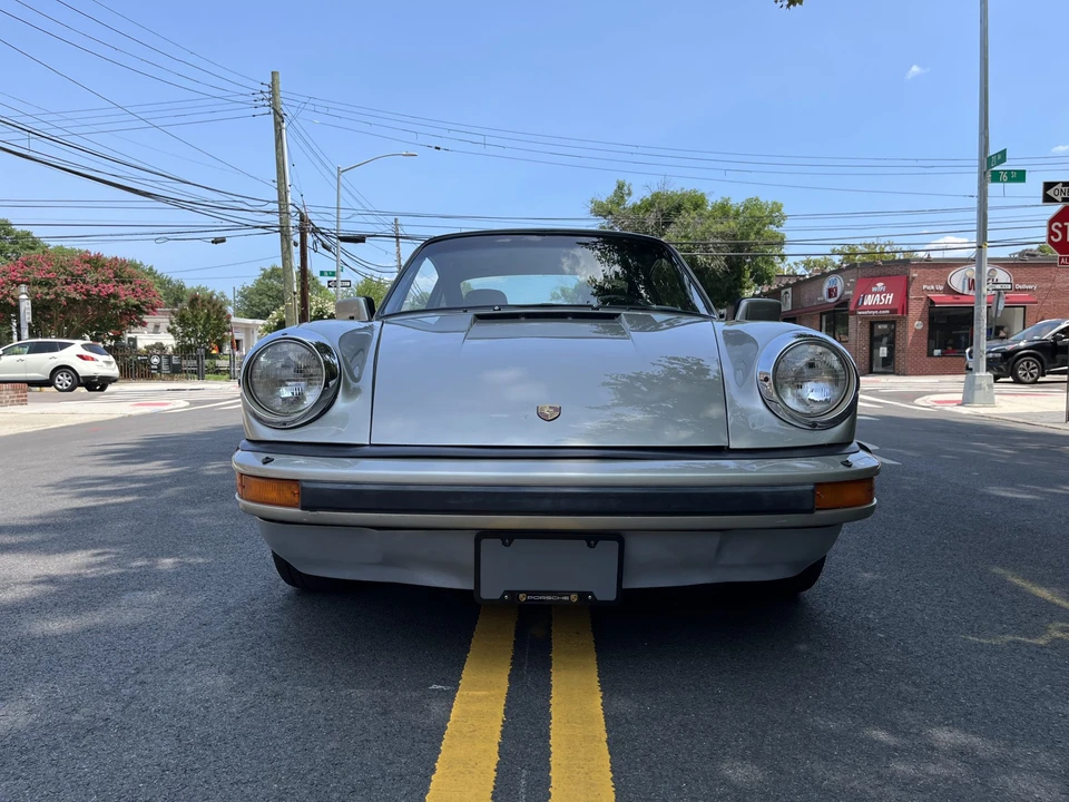 1983 Porsche 911 Carrera SC - Image 16 of 31