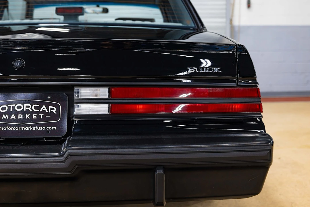 1987 Buick Regal - Image 20 of 31