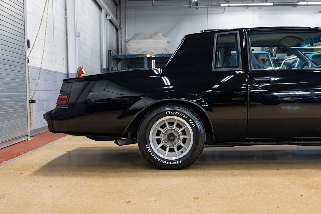 1987 Buick Regal - Image 29 of 31