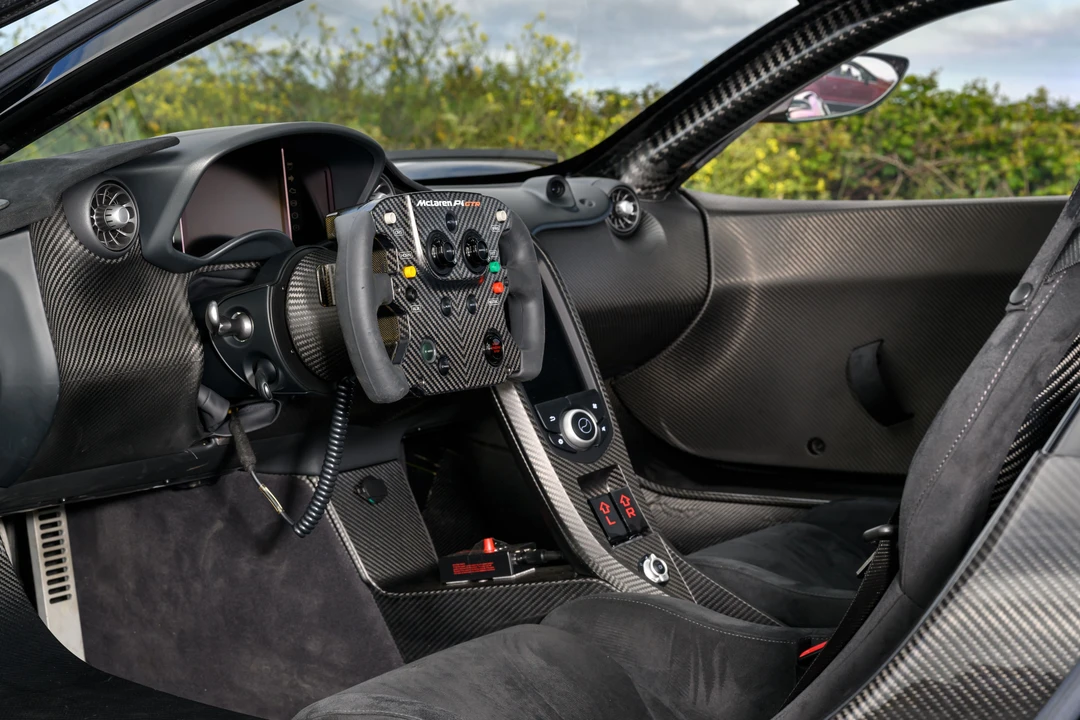 2015 McLaren P1 - Image 20 of 31