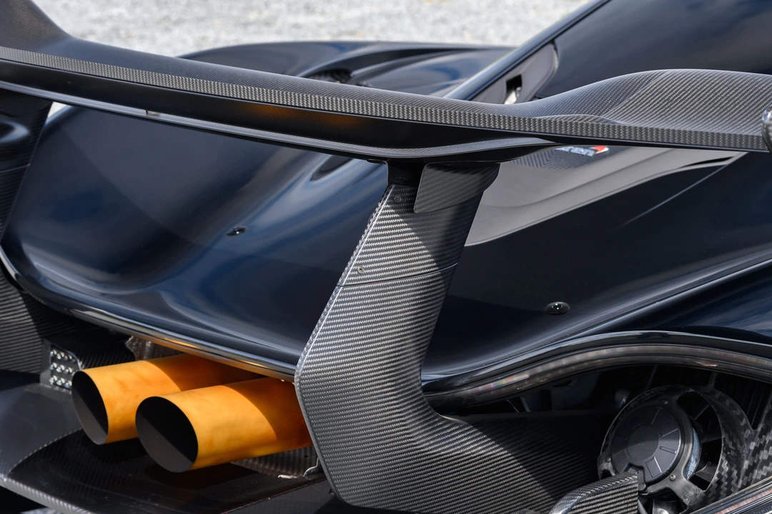 2015 McLaren P1 - Image 25 of 31