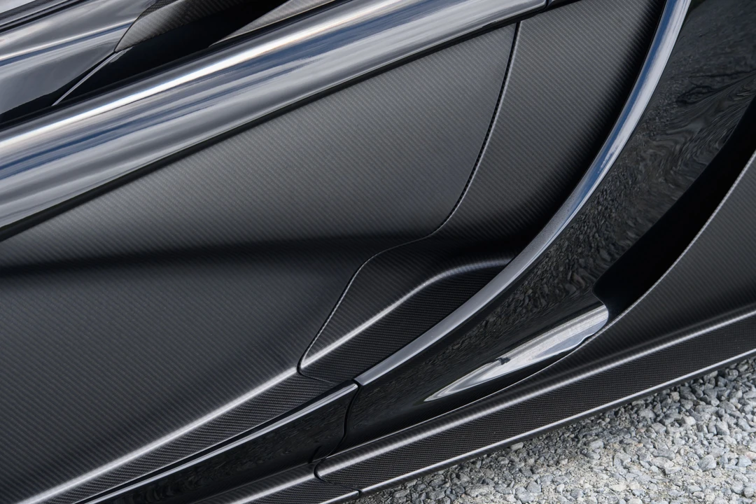 2015 McLaren P1 - Image 24 of 31
