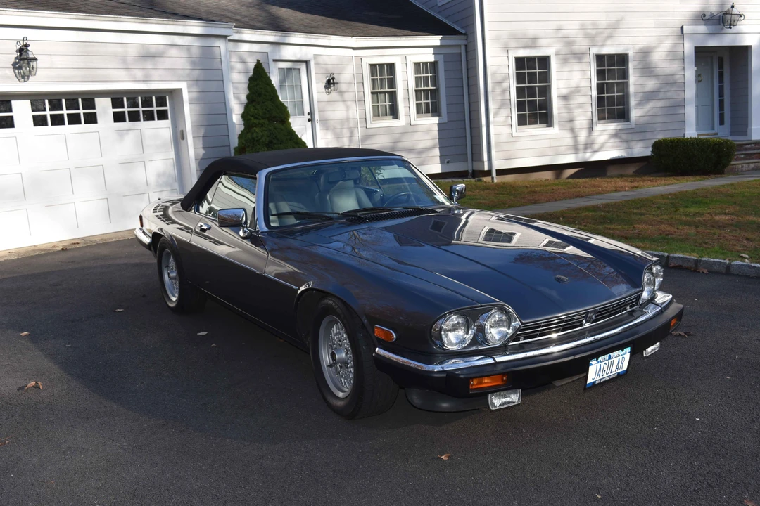 1989 Jaguar XJS Convertible - Image 2 of 31