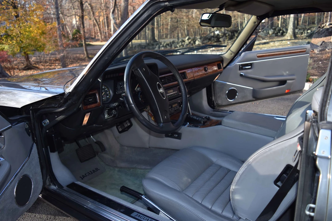 1989 Jaguar XJS Convertible - Image 23 of 31