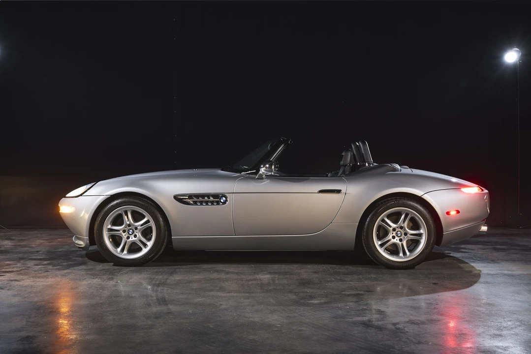 2001 BMW Z8 - Image 8 of 31