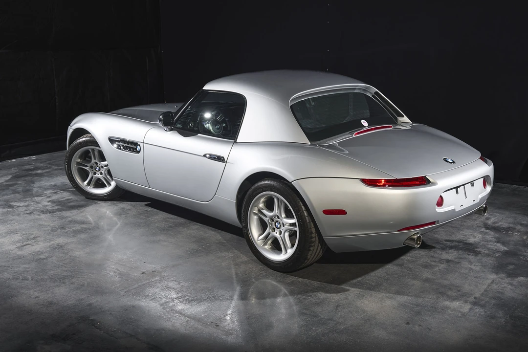2001 BMW Z8 - Image 15 of 31